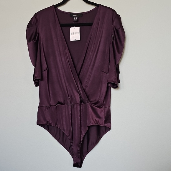 Forever 21 Plus Shiny Deep Purple Puff Sleeve Surplice Bodysuit Top NWT 3X - Picture 1 of 8